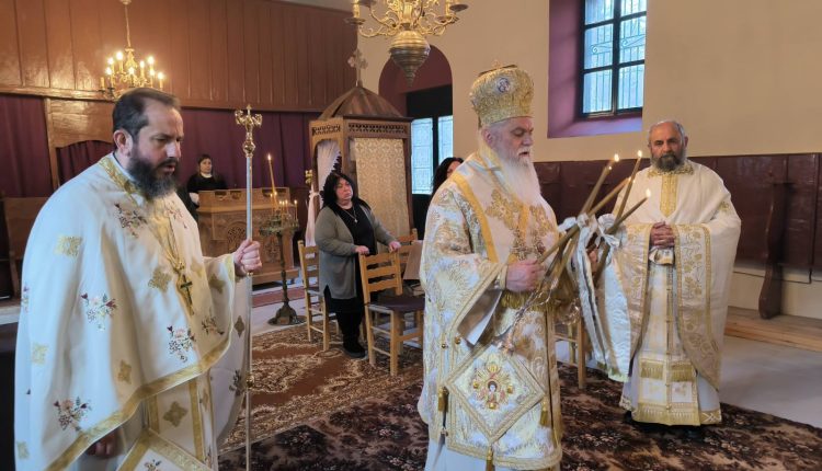 Αρχιερατική-Θεία-Λειτουργία-στον-Ιερό-Ναό-Αγίων-Θεοδώρων-Μεσορρουγίου
