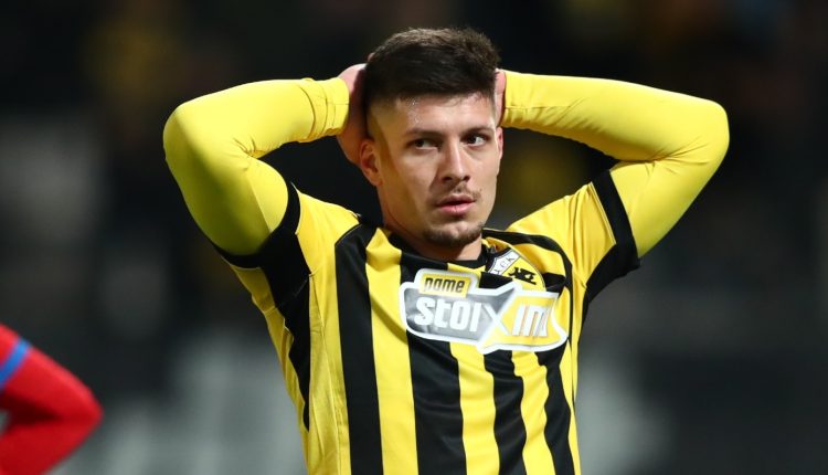 Φωτιά-στην-κορυφή-μετά-τη-γκέλα-της-ΑΕΚ:-Κόλλησε-στο-2-2-με-τον-Βόλο