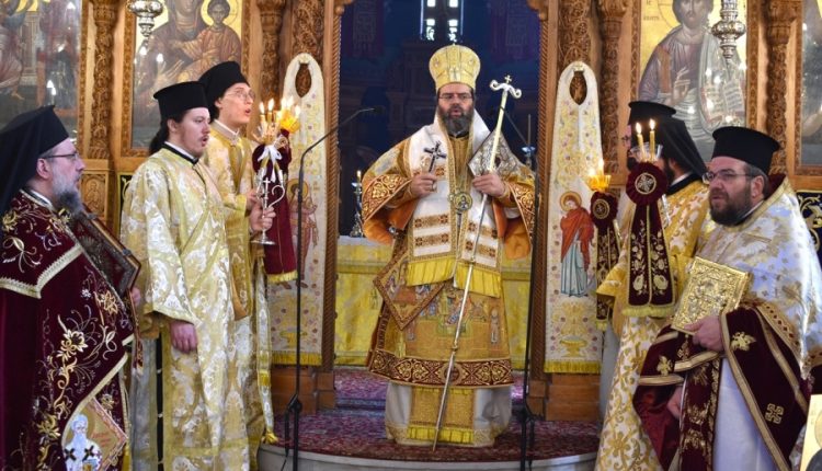 Μαρωνείας-Παντελεήμων:-Οι-εικόνες-είναι-“παράθυρα-στην-αιωνιότητα”