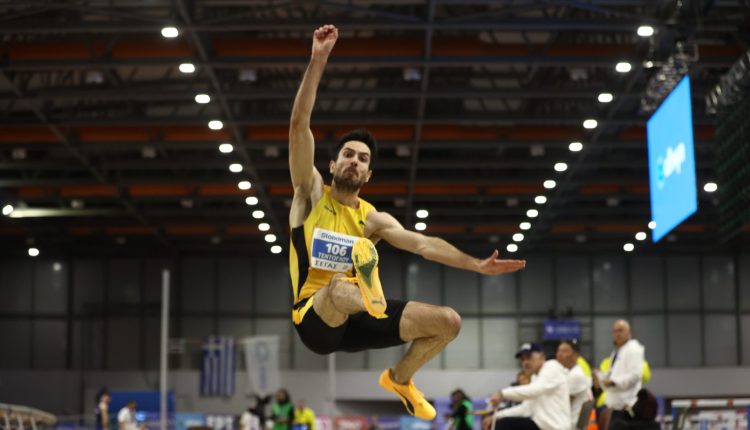 Τεντόγλου:-Με-8,22μ.-πήρε-την-1η-θέση-στο-πανελλήνιο-πρωτάθλημα