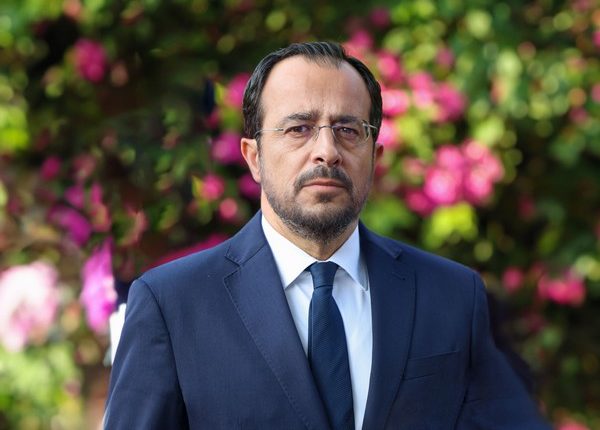 Χριστοδουλίδης-μετά-το-χτύπημα-drone-στο-Ακρωτήρι:-Η-Κύπρος-δεν-μετέχει-στη-στρατιωτική-επιχείρηση