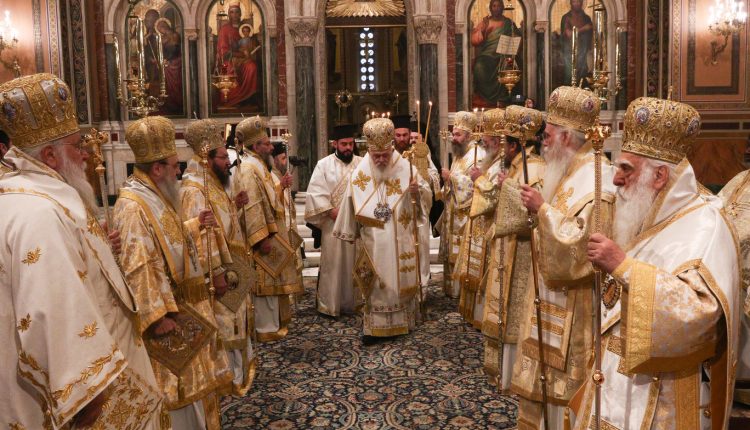 Συνοδική-Θεία-Λειτουργία-για-τον-εορτασμό-της-Κυριακής-της-Ορθοδοξίας-στη-Μητρόπολη-Αθηνών