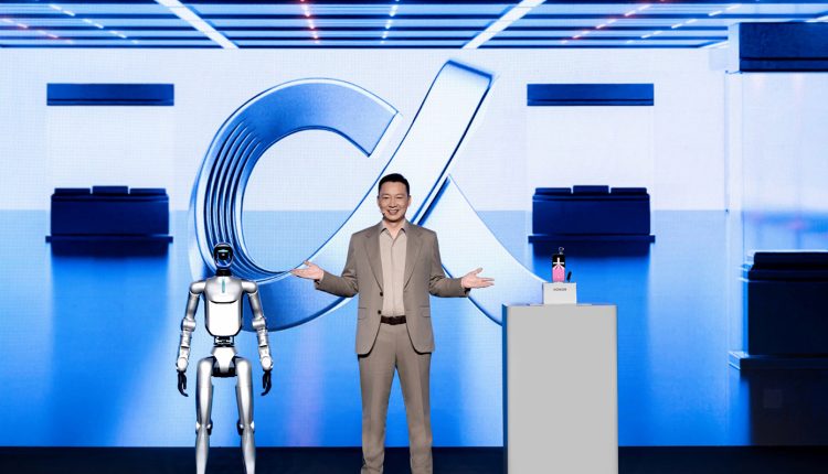 Ανθρωποειδές-ρομπότ-εντυπωσιάζει-τους-θεατές-με-άψογο-moonwalk-και-backflip