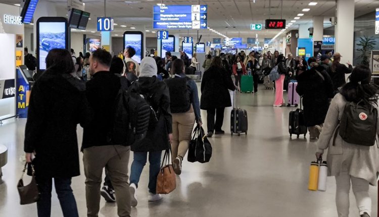 Κρίση-στη-Μέση-Ανατολή:-Ακυρώσεις-πτήσεων-στο-«Ελευθέριος-Βενιζέλος»