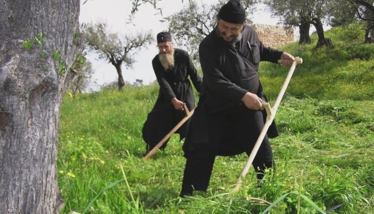 Η-Ιερά-Μονή-Χιλανδαρίου-θυμάται-τον-μακαριστό-Επίσκοπο-Αθανάσιο-Γιέφτιτς