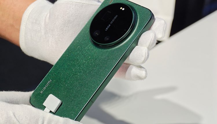 xiaomi-17:-Η-νέα-premium-σειρά-με-προηγμένο-σύστημα-κάμερας-–-Οι-τιμές-για-smartphones,-pad-8-και-aiot-προϊόντα