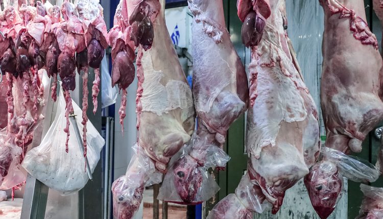 Παράνομες-μεταφορές,-αλλαγές-ενωτίων-και-ελλείψεις-σε-προσωπικό-πίσω-από-τη-μετάδοση-της-ευλογιάς-–-Τι-θα-γίνει-με-τις-σφαγές-για-το-Πάσχα