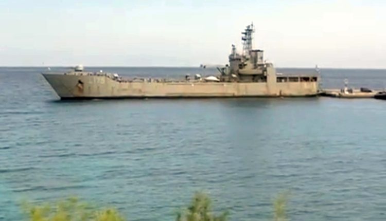 Έφτασαν-οι-πύραυλοι-patriot-στην-Κάρπαθο-–-Εικόνες-από-το-πλοίο-που-τους-μετέφερε-τους-πυραύλους