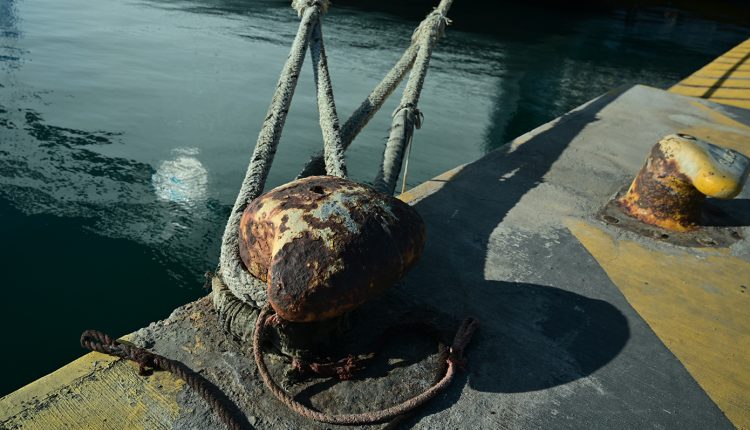 Δεμένα-τα-πλοία-σε-όλη-τη-χώρα-–-24ωρη-απεργία-των-ναυτικών-για-τη-Μέση-Ανατολή