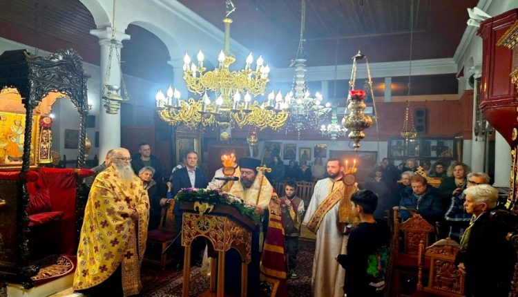 Μαρωνείας-Παντελεήμων:-Να-αντλήσουμε-δύναμη-και-χαρά-από-την-πνευματική-μας-Μητέρα