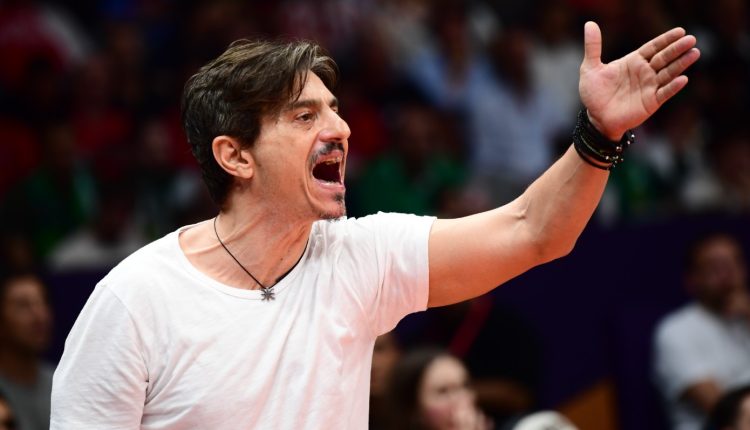 Γιαννακόπουλος-για-το-λάβαρο-του-Μποντιρόγκα:-Όταν-μας-γ…,-θα-τους-γ…