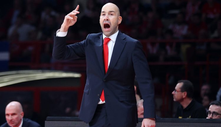 Φήμες-για-παραίτηση-Σπανούλη-από-τη-Μονακό:-Δεν-θα-είναι-στον-πάγκο-κόντρα-στη-Σολέ