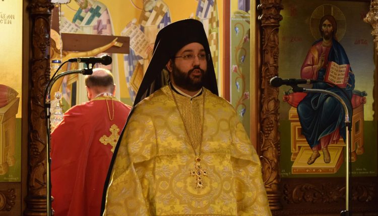 Ο-Οικουμενικός-Πατριάρχης-συνεχάρη-τον-Αρχειοφύλακα-των-Πατριαρχείων-π.-Καισάριο-για-την-διδακτορική-του-διατριβή