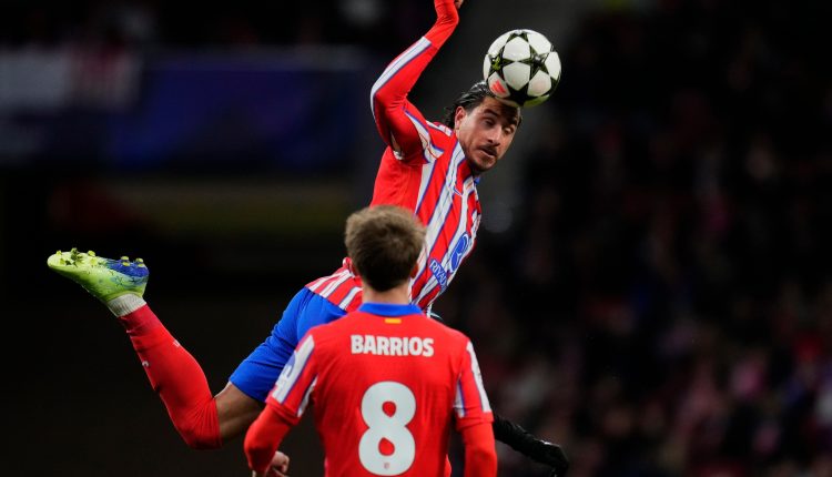 Το-«ξέσπασμα»-Χιμένες:-«Είμαστε-κλόουν-σε-τσίρκο,-βάζουμε-τους-εαυτούς-μας-σε-κίνδυνο»