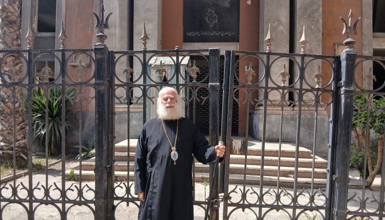 Αυτοψία-του-Πατριάρχου-Αλεξανδρείας-στο-ιστορικό-Αβερώφειο-Παρθεναγωγείο