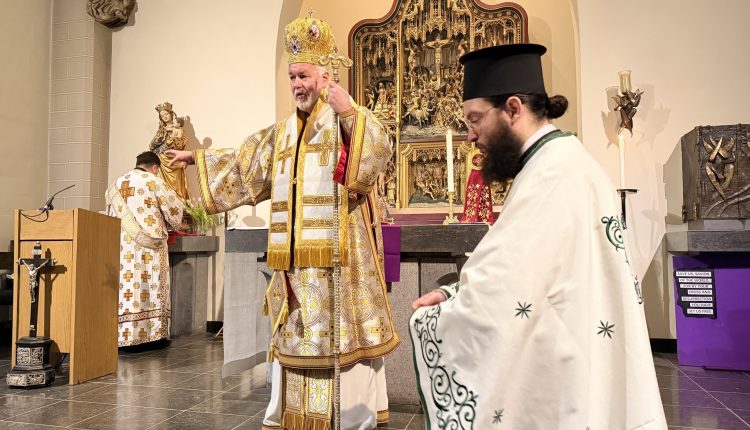 Πρώτη-Θεία-Λειτουργία-στη-νεοϊδρυθείσα-ενορία-της-Τιμίας-Ζώνης-της-Παναγίας-στο-Μάαστριχτ-της-Ολλανδίας