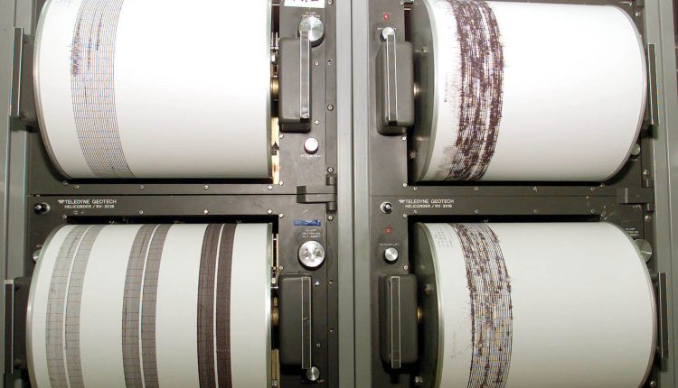 Νέος-σεισμός-στην-Καλαμάτα-προκαλεί-αναστάτωση-–-Τι-υποστηρίζει-ο-Ευθύμιος-Λέκκας