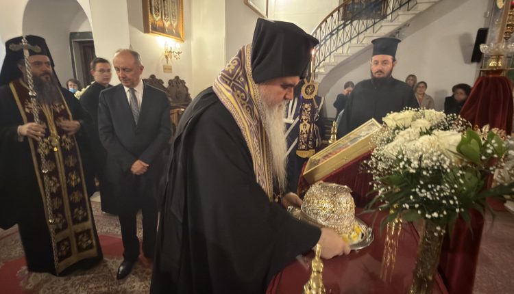 Η-Τιμία-Κάρα-της-Αγίας-Νεομάρτυρος-Ακυλίνας-της-Ζαγκλιβερινής-στην-Καλαμαριά