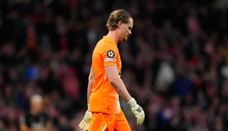 Τρέλα-στο-Ατλέτικο-–-Τότεναμ:-Απίστευτες-γκάφες-του-Κίνσκι,-τον-έβγαλε-στο-15′-ο-Τούντορ