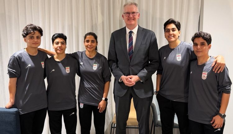 Ανατροπή-με-την-ιρανική-αποστολή:-Παίκτρια-που-είχε-ζητήσει-άσυλο-στην-Αυστραλία-άλλαξε-γνώμη