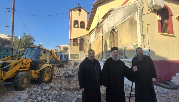 Ο-Μητροπολίτης-Θεόκλητος-επιθεώρησε-τα-υπό-εξέλιξη-έργα-στην-Ουρανούπολη-και-την-Ιερισσό