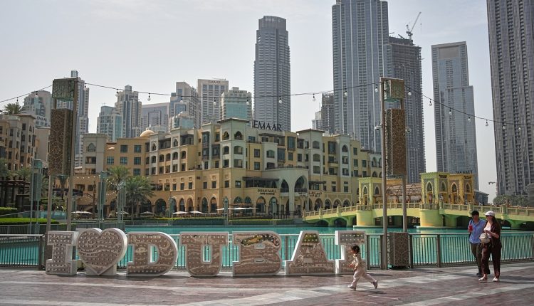 Δύο-πτήσεις-επαναπατρισμού-θα-γίνουν-σήμερα,-από-Ντουμπάϊ-και-Ντόχα