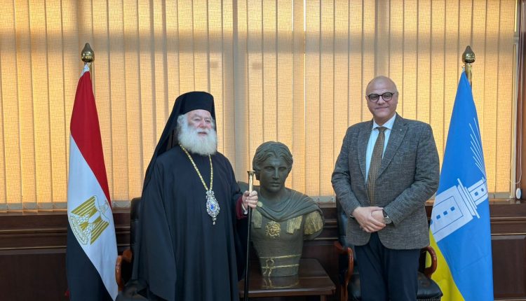 Ο-Πατριάρχης-Θεόδωρος-στον-νέο-Κυβερνήτη-της-Αλεξάνδρειας
