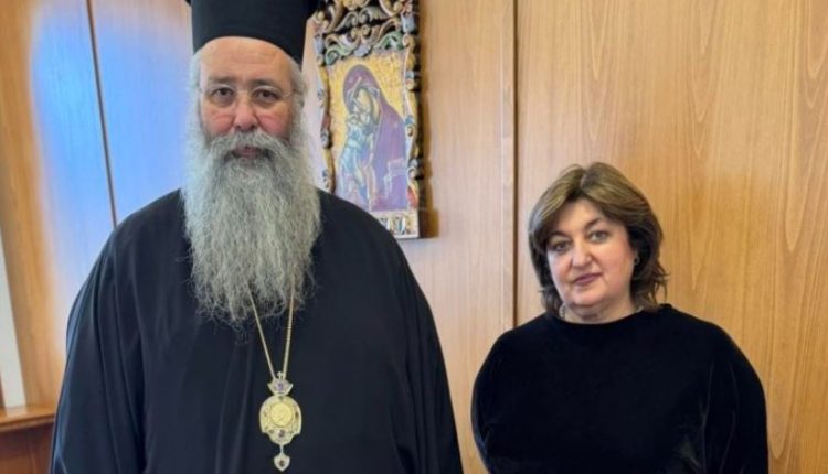 Συνάντηση-Μητροπολίτη-Κίτρους-με-τη-νέα-Πρόεδρο-του-ΕΟΤ,-Αγγελική-Βαρελά