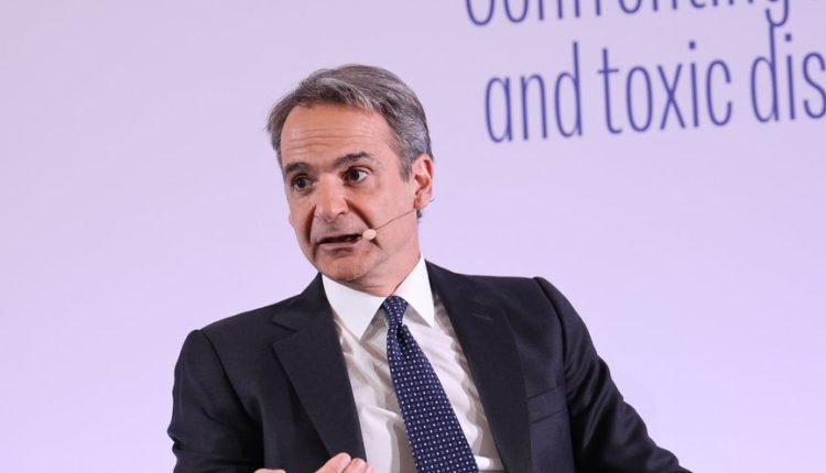 Κ.-Μητσοτάκης:-Εντός-του-μήνα-οι-αποφάσεις-για-τον-περιορισμό-πρόσβασης-στα-social-media-των-κάτω-των-15-ετών