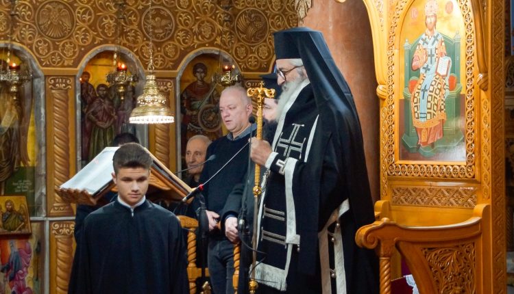 Αρχιερατική-Προηγιασμένη-Θεία-Λειτουργία-στη-Σαμοθράκη