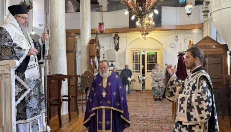 Λαρίσης-Ιερώνυμος:-Να-φτάσουμε-στην-Ανάσταση-με-καθαρή-καρδιά