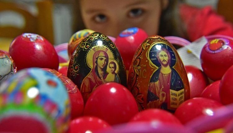 Η-Θεολογική-Σχολή-Εκκλησίας-Κύπρου-στη-φιλανθρωπική-εκστρατεία-«Υιοθετήστε-μια-οικογένεια-το-Πάσχα»