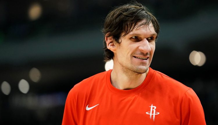 Ο-Μαριάνοβιτς-μπήκε-σε-Κολεγιακή-μπάντα-και-τον…-έδιωξαν!