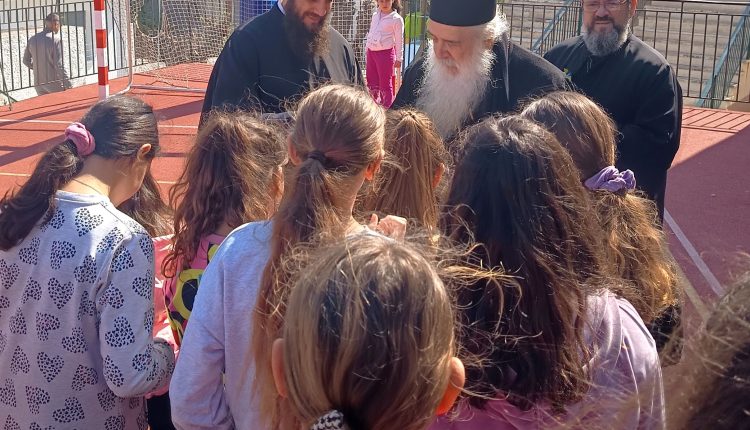 Ποιμαντική-επίσκεψη-Μητροπολίτη-Σάμου-στους-Φούρνους-Κορσεών