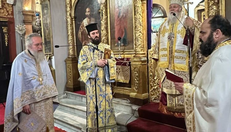 Ο-Μητροπολίτης-Κερκύρας-στον-Ιερό-Ναό-της-«Παναγίας-των-Ξένων»