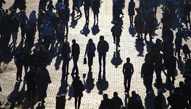 Τα-προγράμματα-κατάρτισης-της-ΔΥΠΑ-οδηγούν-σε-εργασία-–-«Πάνω-από-260.000-ωφελούμενοι-στην-αγορά-εργασίας»