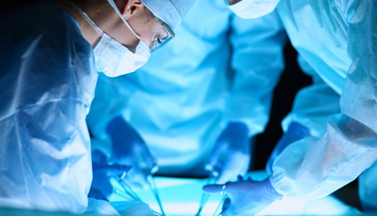 Μόνιμη-βλάβη-στο-μάτι-υπέστη-ο-16χρονος-που-δέχτηκε-άγρια-επίθεση-από-ανήλικους-στα-Ιωάννινα-–-Οι-Αρχές-ψάχνουν-τον-ηθικό-αυτουργό