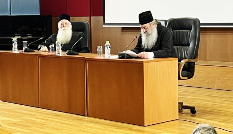 Δημητριάδος-Ιγνάτιος:-«Η-ενότητα-της-οικογένειας-γίνεται-θεμέλιο-για-όλη-τη-ζωή-του-παιδιού»