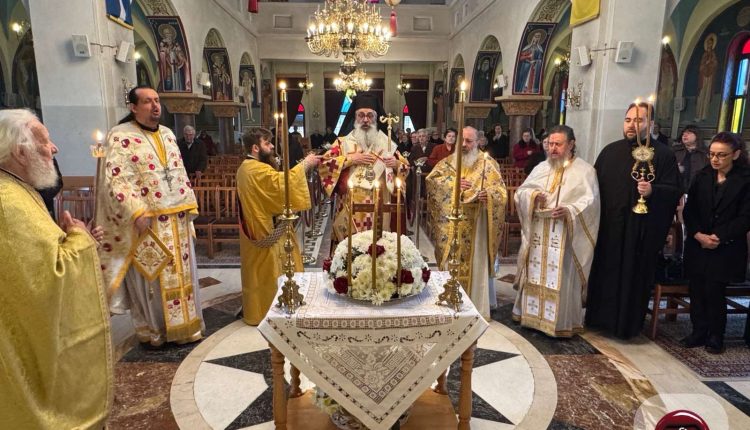 h-Κυριακή-της-Σταυροπροσκυνήσεως-στις-Φέρες