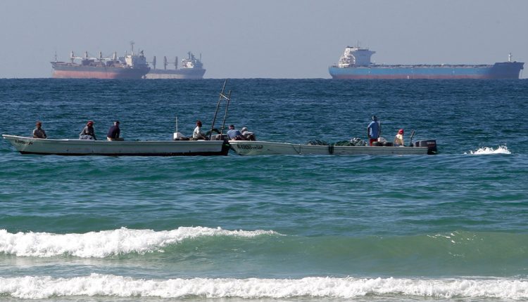 Η-ΕΕ-θα-εξετάσει-το-ενδεχόμενο-να-προσφύγει-στην-αποστολή-«Ασπίδες»-στο-στενό-του-Χορμούζ