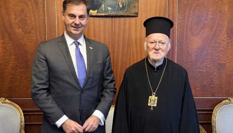 Συνάντηση-Οικουμενικού-Πατριάρχη-με-τον-Υφυπουργό-eξωτερικών-Χάρη-Θεοχάρη