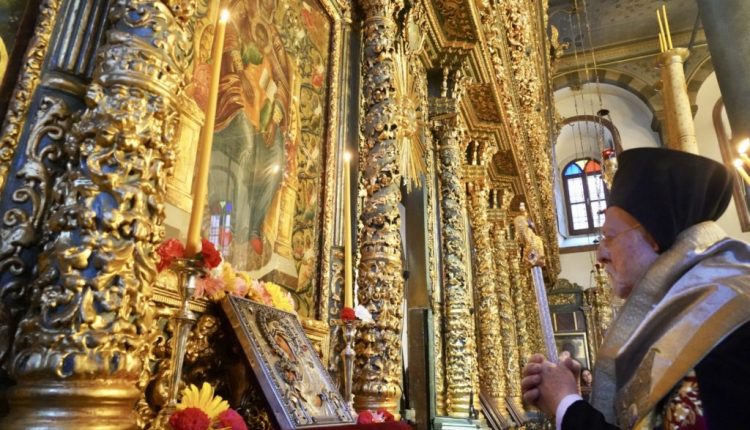 Το-Οικουμενικό-Πατριαρχείο-τιμά-τους-δεκατέσσερις-αιώνες-ζώσης-παράδοσης-του-Ακαθίστου-Ύμνου