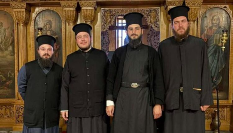 Φοιτητές-της-ΣΜΥΚ.-Βελλάς-χειροτονήθηκαν-διάκονοι