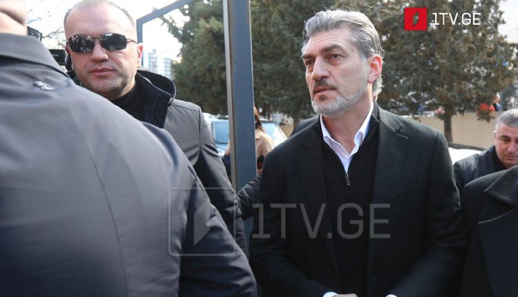 Στο-νοσοκομείο-που-νοσηλεύεται-ο-Πατριάρχης-Ηλίας-ο-Πρόεδρος-της-Γεωργίας