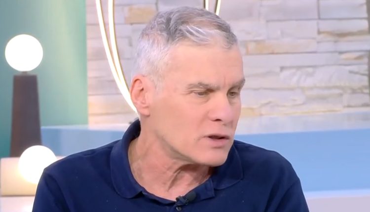 Το-μεροκάματο-του-«τρόμου»-στην-Αχαΐα-–-Καταγγελία-καθηγητή:-«Οι-μαθητές-μου-πέταγαν-πέτρες»