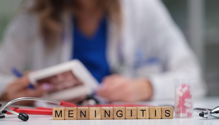 Ανησυχία-για-τα-κρούσματα-μηνιγγίτιδας-στη-Βρετανία-–-Η-προειδοποίηση-ειδικών-προς-τους-πολίτες