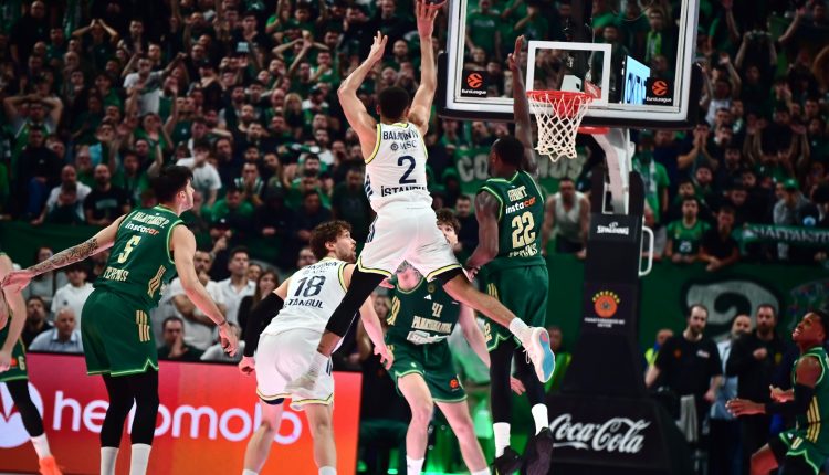 Φενερμπαχτσέ:-Αποφάσισε-και-έβγαλε-μπλουζάκια-με-το-buzzer-beater-του-Μπόλντγουϊν-κόντρα-στον-Παναθηναϊκό