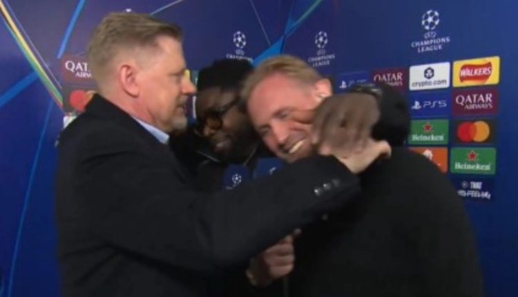 Συγκλονιστική-στιγμή:-Ο-Κάσπερ-Σμάιχελ-αποκαλύπτει-on-air-στον-πατέρα-του-ότι-σκέφτεται-να-εγκαταλείψει-την-ενεργό-δράση