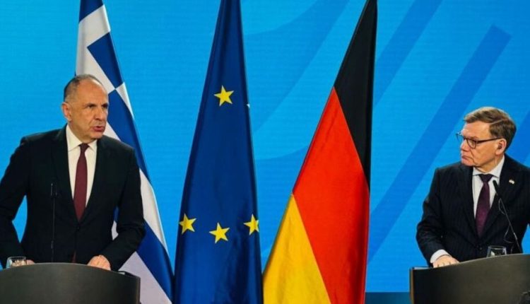 Γ.-Γεραπετρίτης:-Η-Ελλάδα-δεν-προτίθεται-να-εμπλακεί-στον-πόλεμο