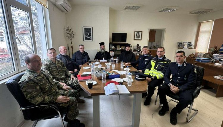 Σύσκεψη-στο-Σπήλι-για-την-προετοιμασία-της-ενθρόνισης-του-νέου-Μητροπολίτου-Λάμπης-Ιωακείμ